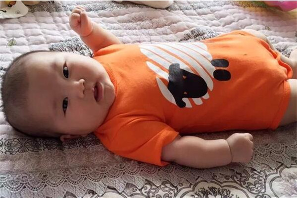 宝宝营养跟不上?切勿盲目补充钙等各种营养制剂!