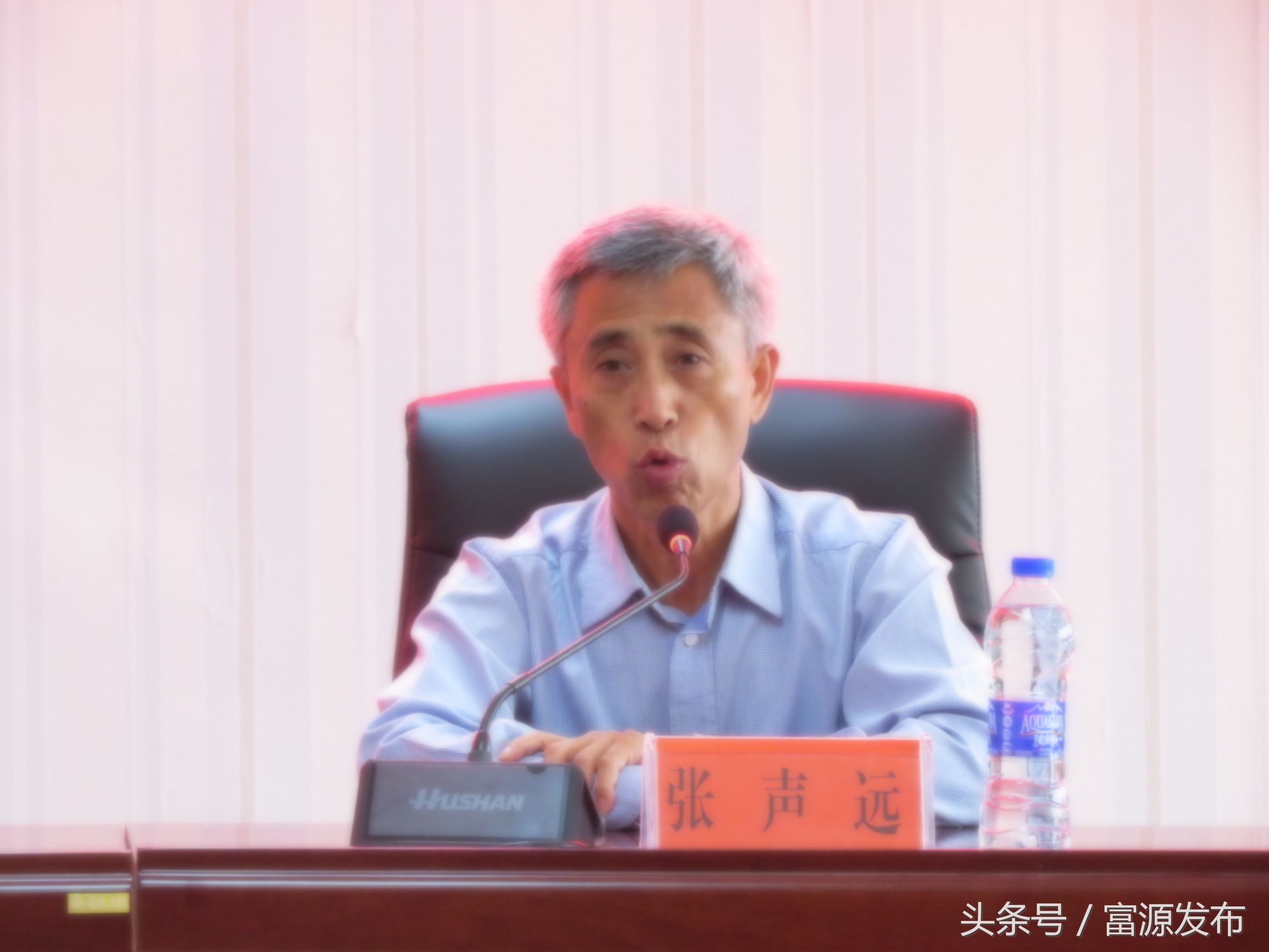 启明公益万里行云南站捐赠仪式走进富源县第七中学