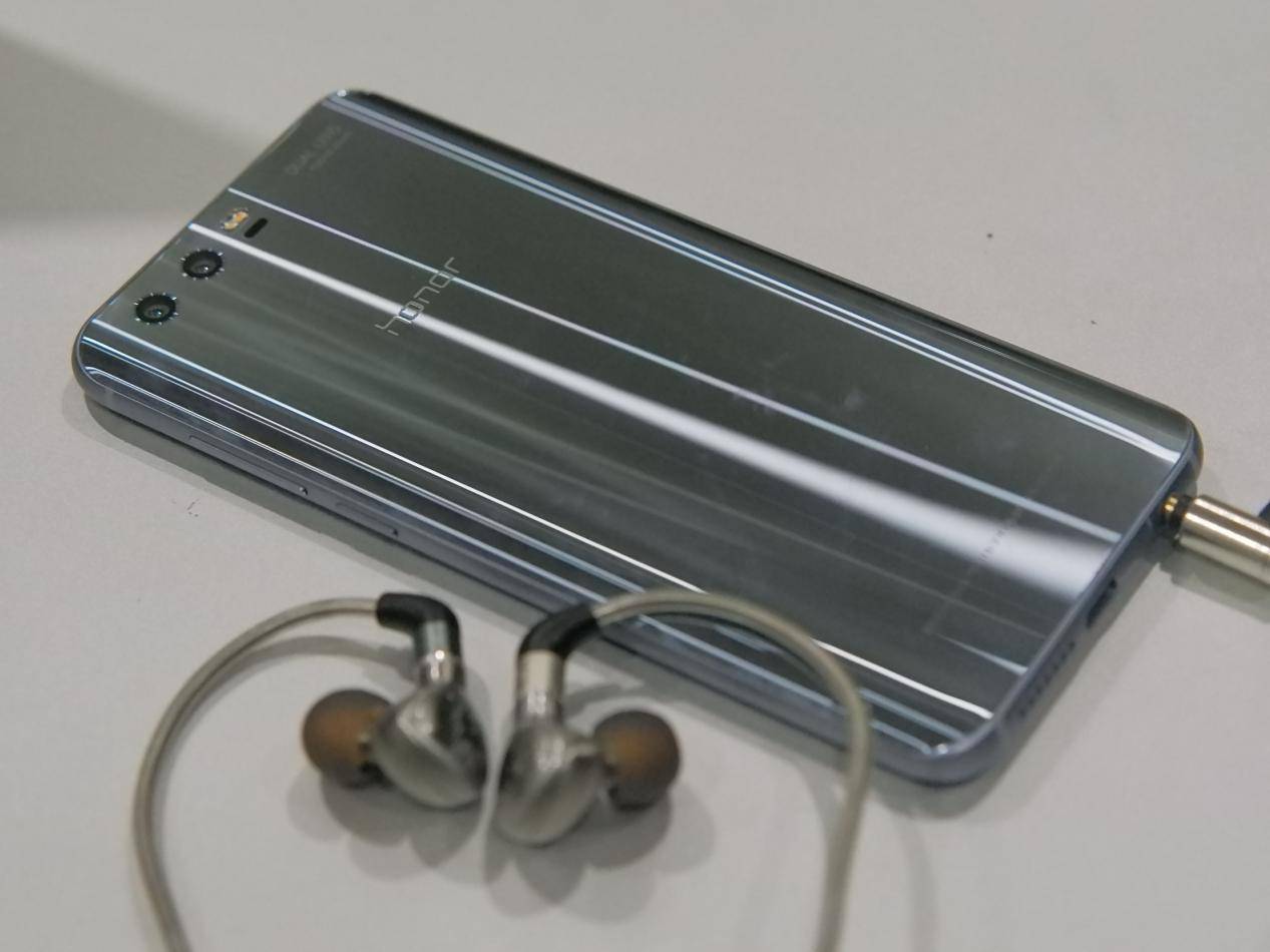 荣耀9深度评测,才貌双全没什么好挑剔了