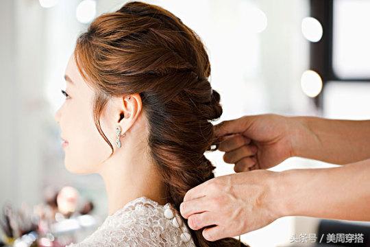 巧克力染发膏能和自然黑混合用吗,用巧克力酱染发