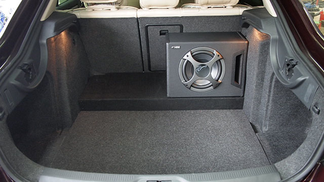 粤声汽车音响改装箱体低音炮,抚州临川区汽车音响改装店