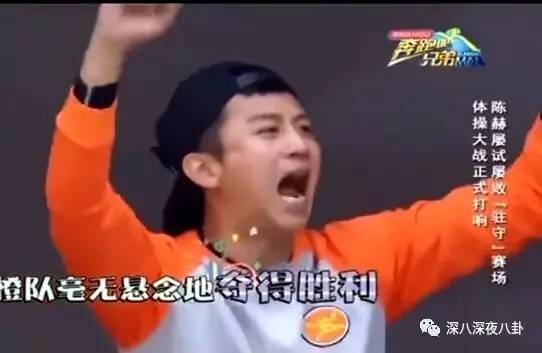 鹿晗玩魔方完整版,鹿晗还原魔方瞬间视频