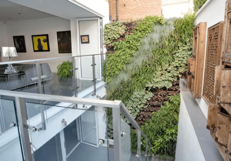 30个令人赞叹不已的生活墙设计创造自己的垂直花园，这或许从没见过的全花园式装修