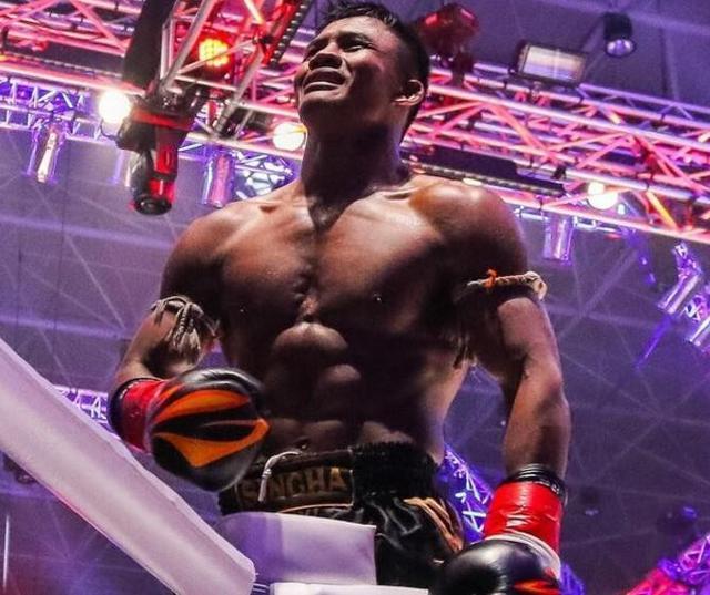 邱建良铁英华最新比赛ko位宁辉,中国搏击高手邱建良排名