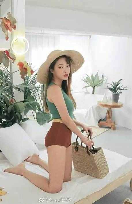 最近整个时尚圈都中了这个包包的毒!