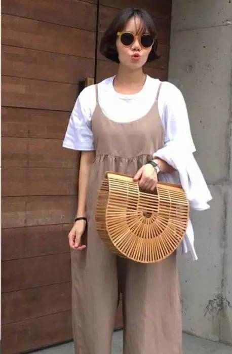 最近整个时尚圈都中了这个包包的毒!