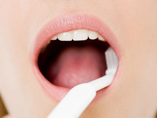 牙膏除口臭牙黄变白去牙渍,牙黄变白最实用的方法而且无害