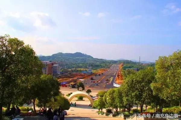 南充露营玩水推荐地方免费,南充市露营最佳地点七坪寨