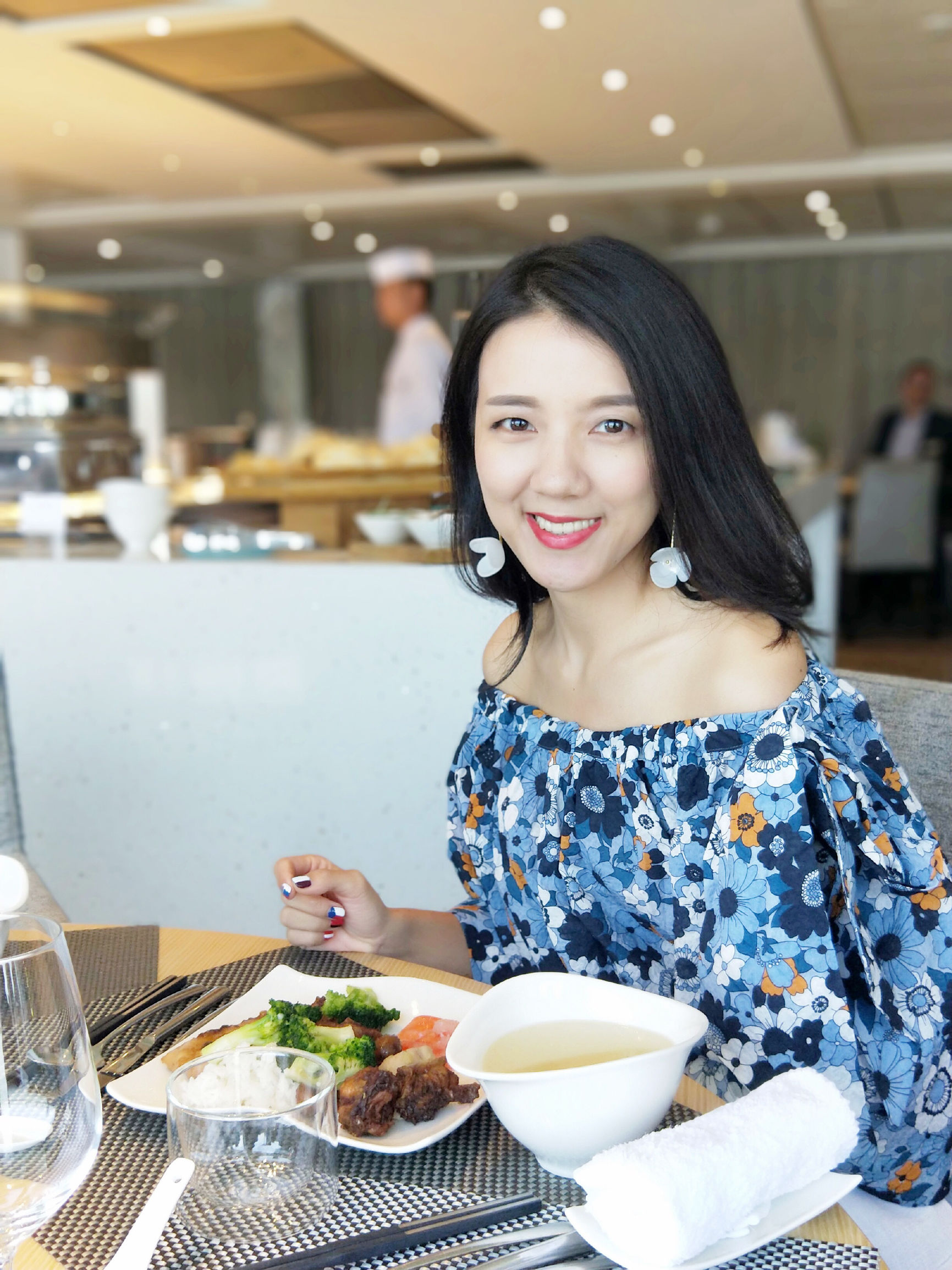 旅游风景手机怎么拍出高级感,旅游产品如何打造爆品