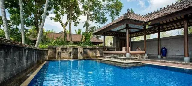 出境游哪种地方最值得去,出境游哪里好玩又便宜