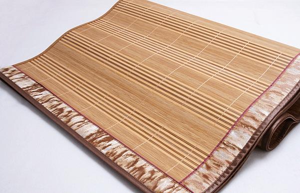 睡了凉席满身痒起红疹,睡了旧凉席全身起红疹怎么办