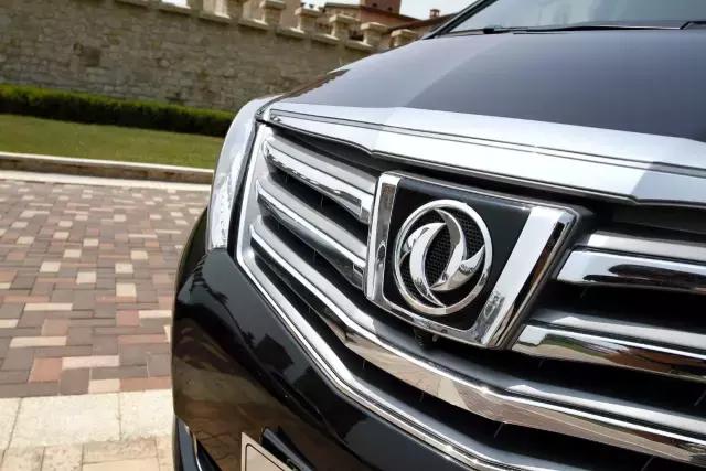 东风风行cm7和埃尔法对比,cm7改装埃尔法