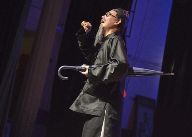 清朝胆大人走夜路故事,夜行书生明熙和鬼的关系