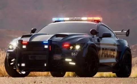 变形金刚5大黄蜂跑车车型,福特变形金刚5