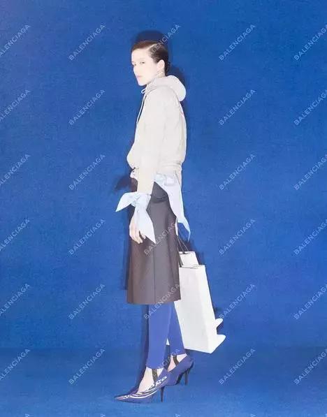 Prada卖185美刀的回形针被群嘲,那你让LV、爱马仕、superme怎么办?