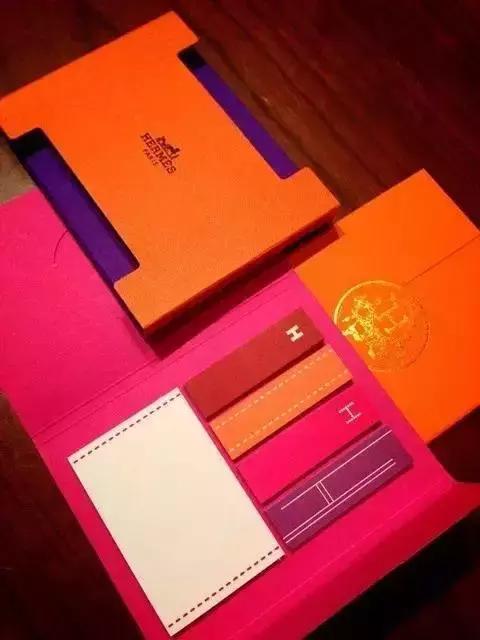 Prada卖185美刀的回形针被群嘲,那你让LV、爱马仕、superme怎么办?