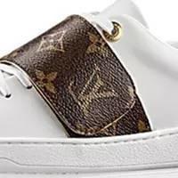 杨幂的最近穿的运动鞋,杨幂穿的薄荷绿运动鞋