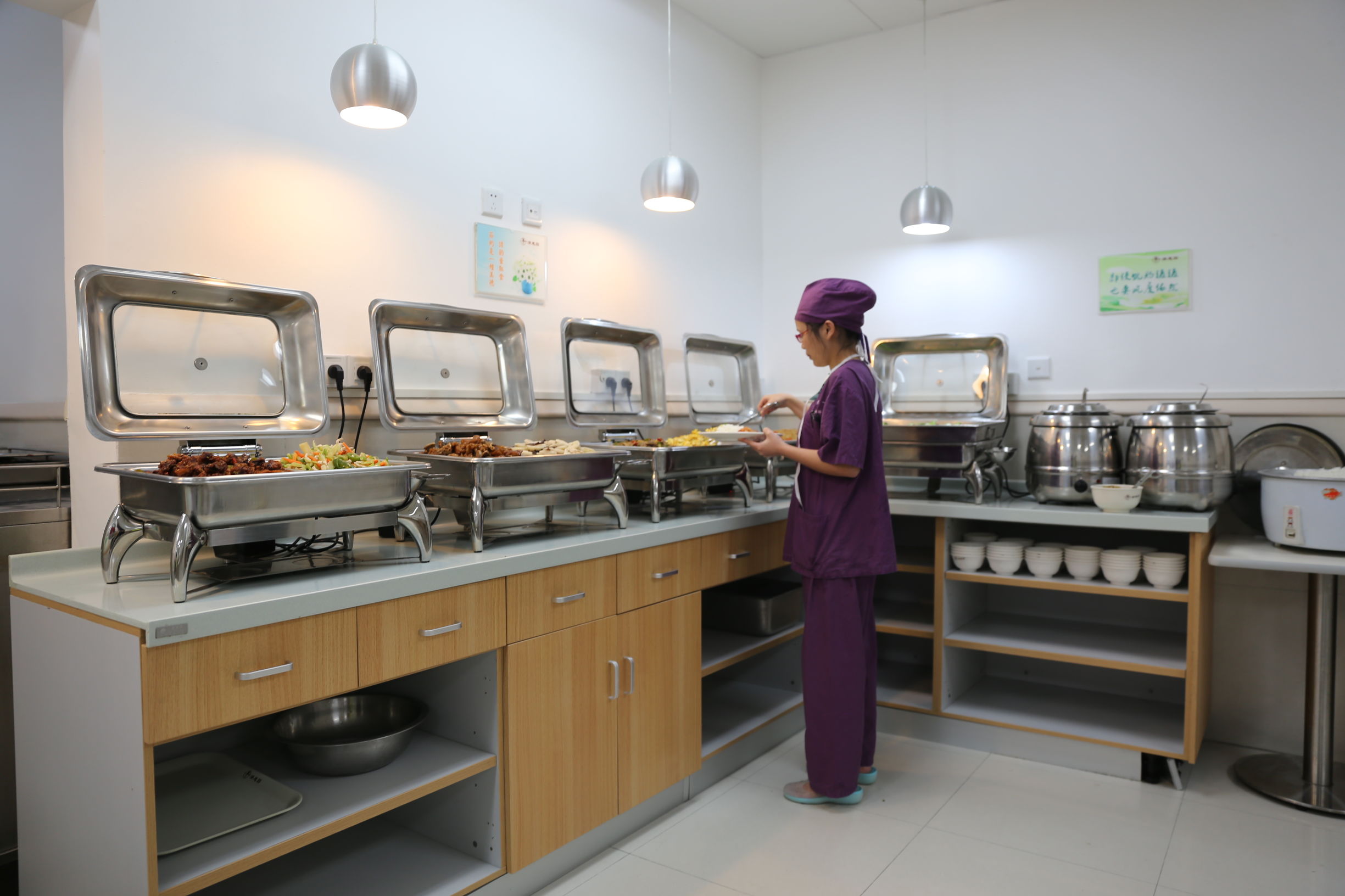 探寻后勤管理社会化之路——暨南大学附属第一医院后勤创新发展纪实