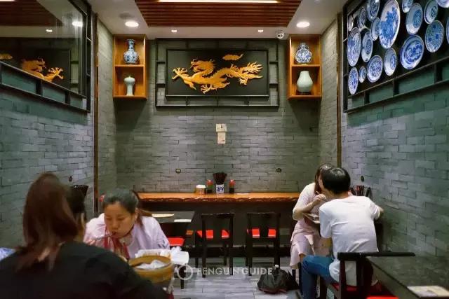 走街串巷的小笼包 (走街串巷杭州小笼包)