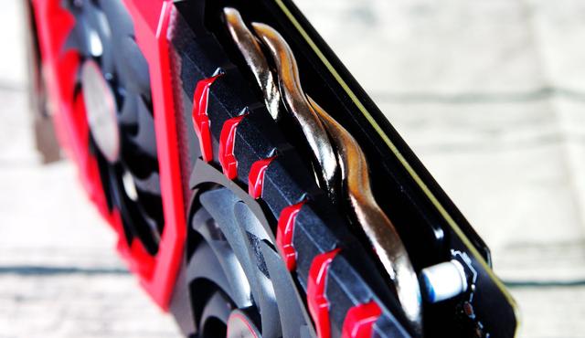 推荐配置不足6000，砸折矿工斧，刀斩傲腾腰