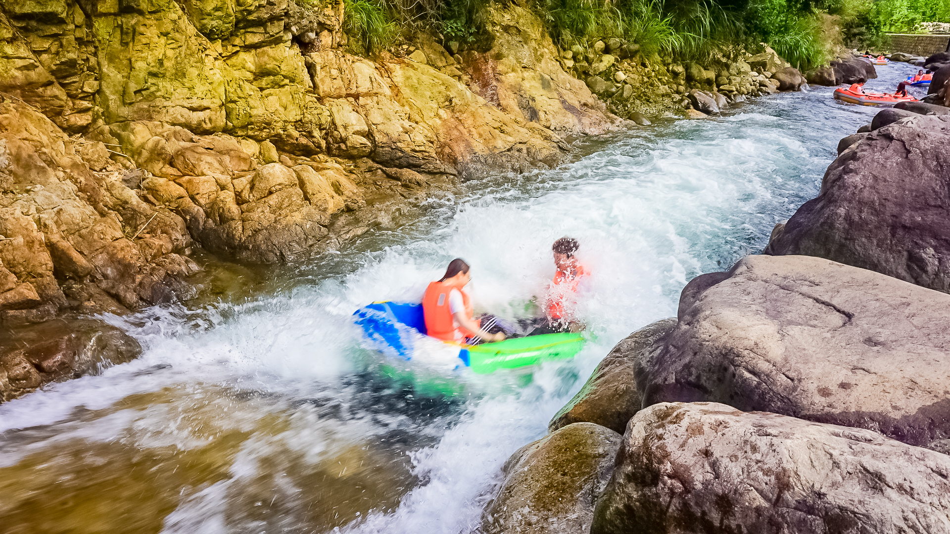 杭州龙井峡漂流,杭州龙井峡漂流多少钱一次
