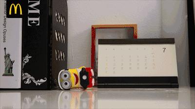 小黄人出现在麦当劳！“黄色高萌预警”再次响起！