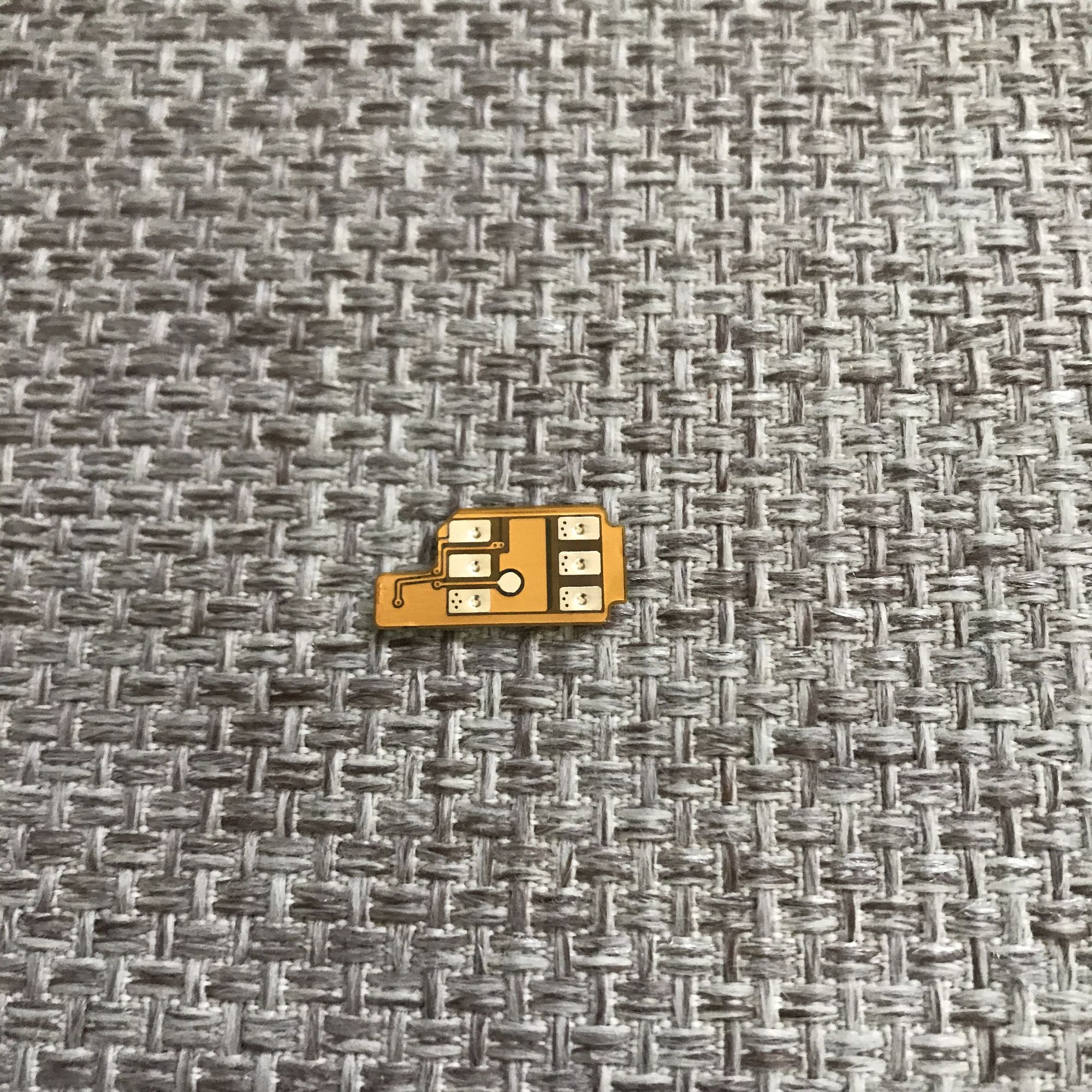 iphone5卡贴机可以变无锁吗,苹果5黑解卡贴