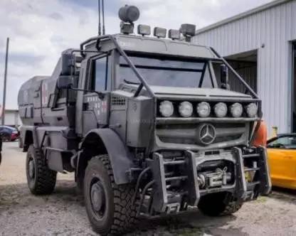 变形金刚5大黄蜂跑车车型,福特变形金刚5