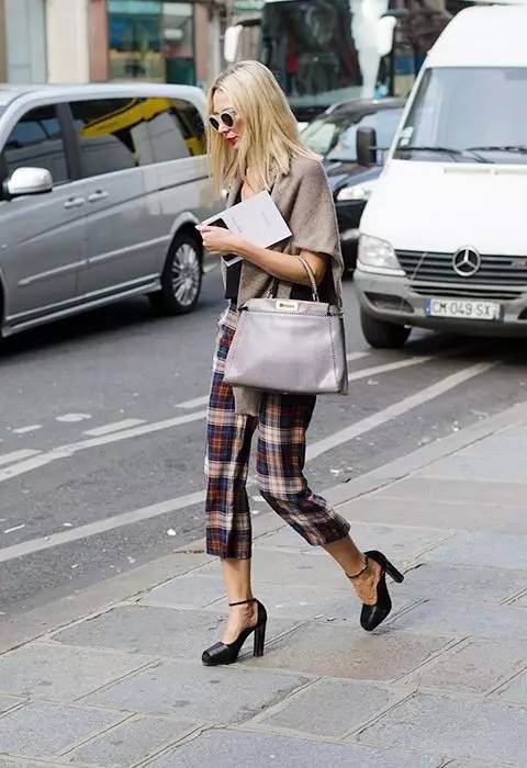 女星都在穿这件桌布单品，看完1秒就爱上！