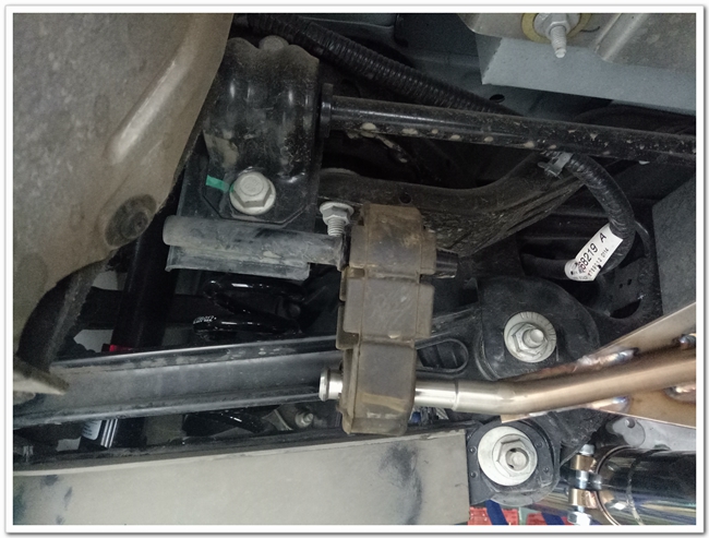 18年凯迪拉克atsl改矩阵流光大灯 (凯迪拉克ats l改双边四出排气)