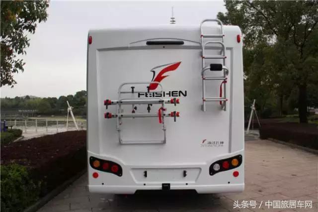 飞神双拓展自动挡c型房车蓝牌,大通房车c型房车价目表