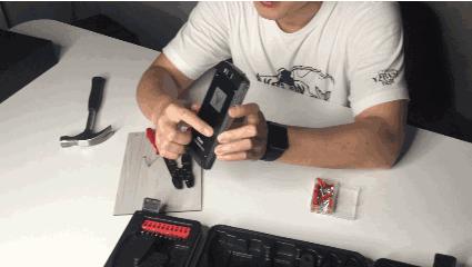 表哥说,马云的手机是个辣鸡