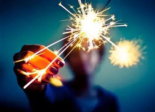 对宫星座适合做伴侣吗,双子的对宫星座