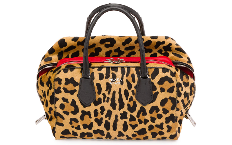 芬迪FENDI女士红色牛皮卡包,芬迪包包经典款迷你手袋