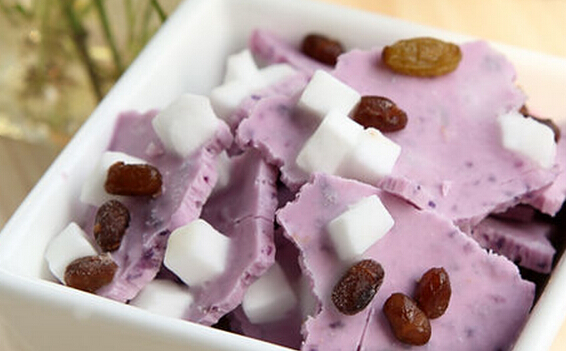 酸奶店一个月挣多少钱,卖酸奶一个月能赚多少钱