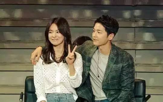 双宋cp宣布婚讯动图,双宋cp为什么离婚那么快