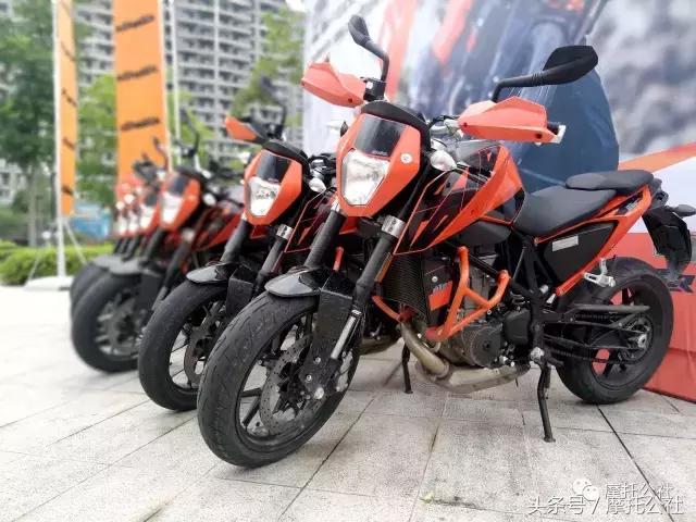15款ktm690试驾,试驾KTM690Duke