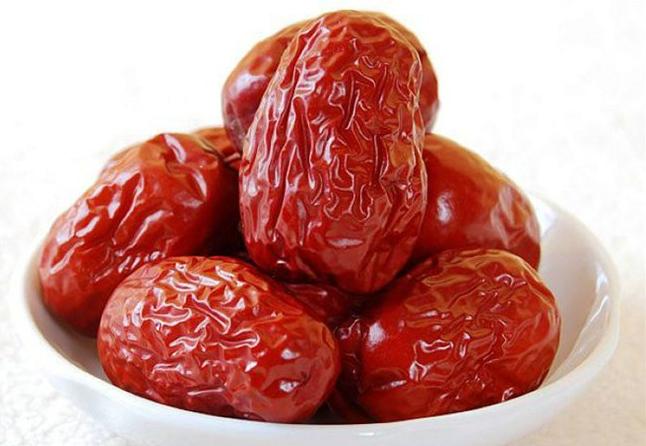 新疆阿克苏主要盛产什么干果,中国盛产的干果有哪些