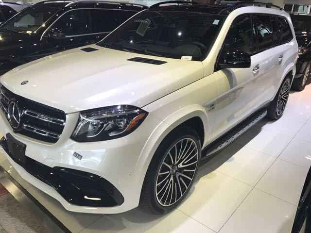 穿着西服的猛兽，详解你想象不到的奔驰GLS63AMG