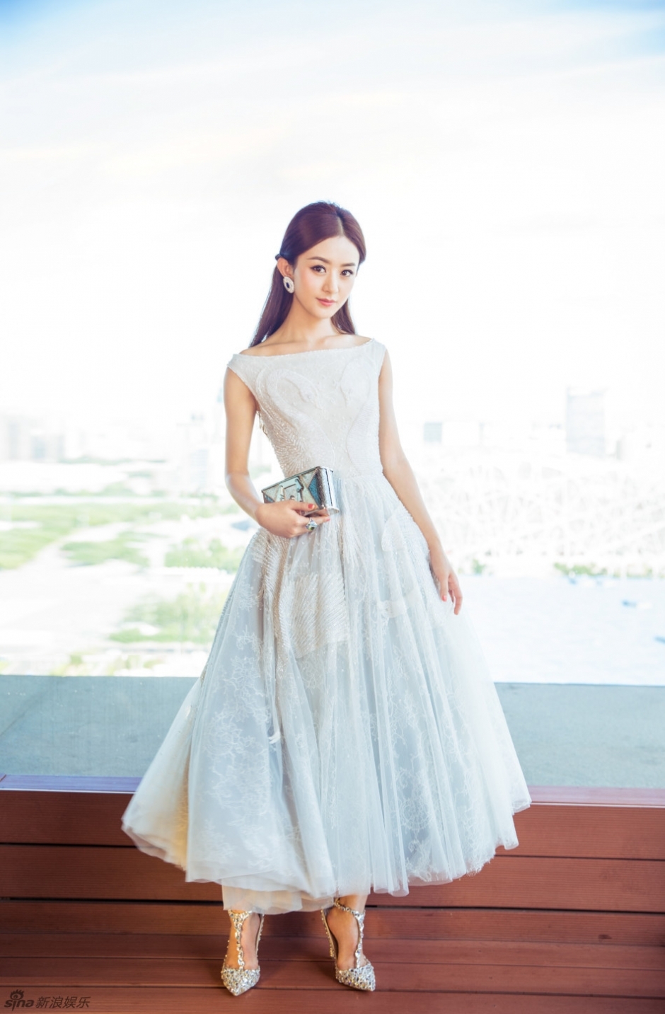 赵丽颖有种岁月沉淀之后的优雅,赵丽颖默默努力惊艳所有人