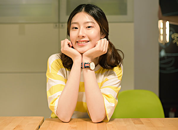 怎样去脸上粉刺和黑头粉刺,是什么原因导致脸上长粉刺