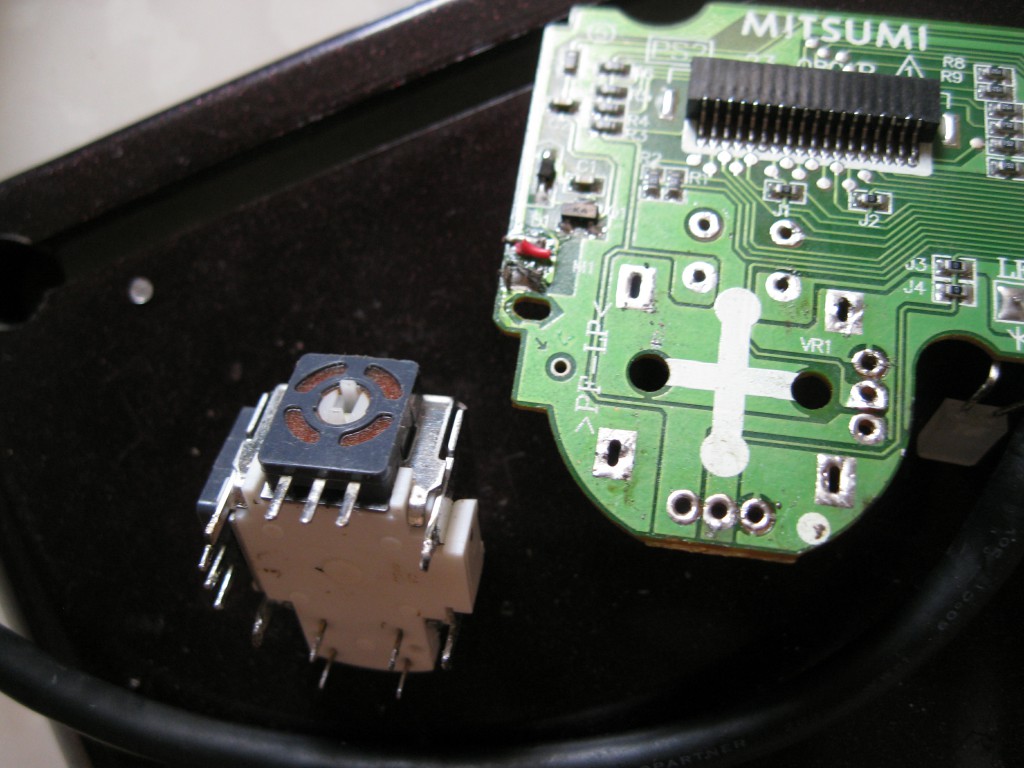 胡撕乱拆系列——索尼*法大**SONYPS4手柄拆机及真-摇杆更换