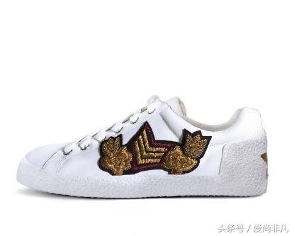 小白鞋怎么绣最好看,小白鞋怎么绣才好看