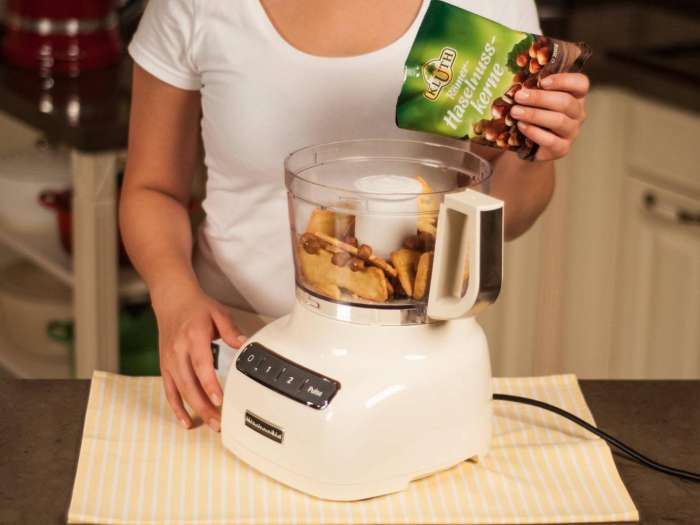 做蛋挞为什么皮老是糊,自制蛋挞皮放凉后为什么不酥脆