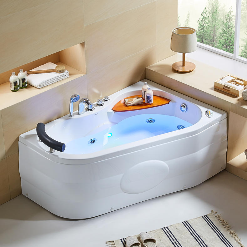 浴缸如何选,浴缸怎么选省钱