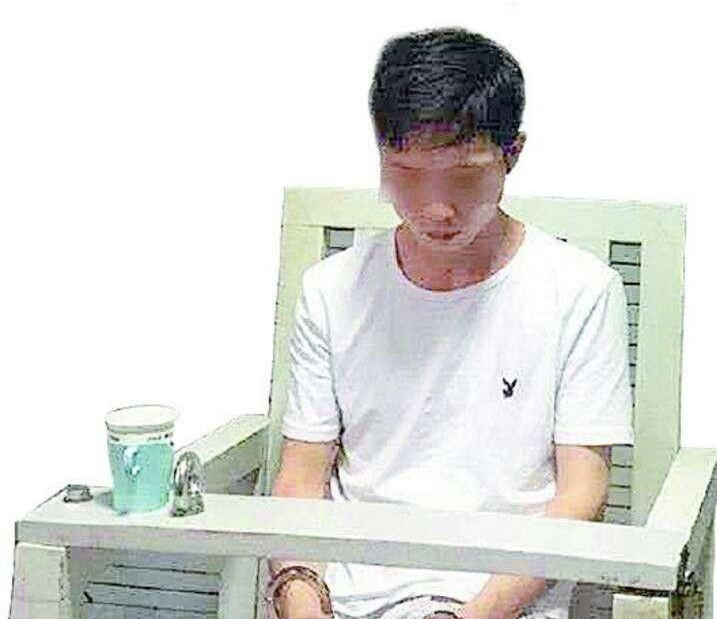 影帝级电梯工凭高超演技骗多名妙龄少女