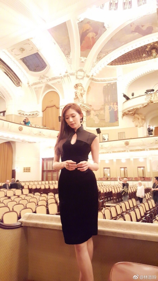 邓紫棋被反锁在厕所，何炅曾在节目中全程叫错陈冠希的名字，明星都有什么尴尬事？