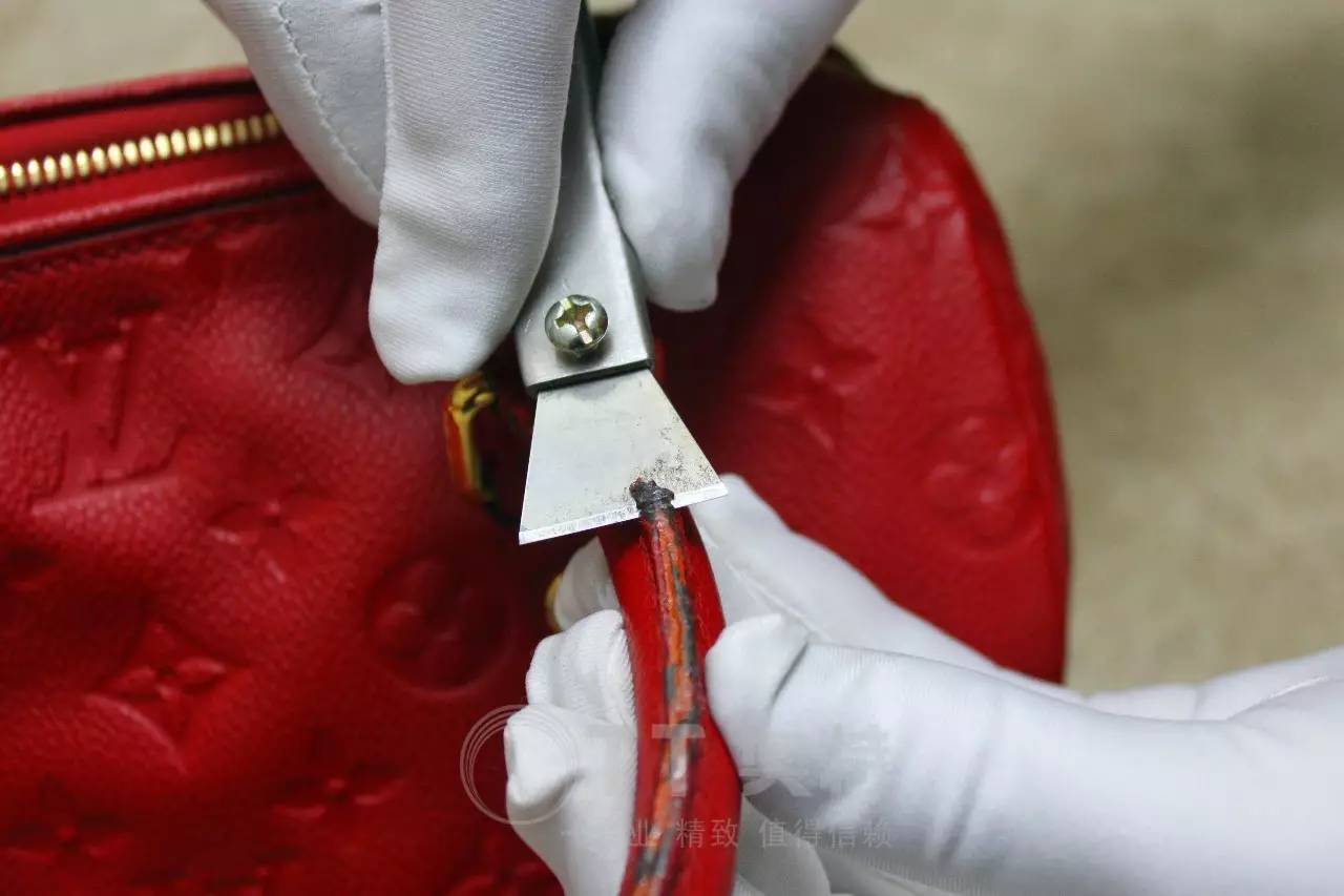 美女企业高管们，LV能不这样吗？