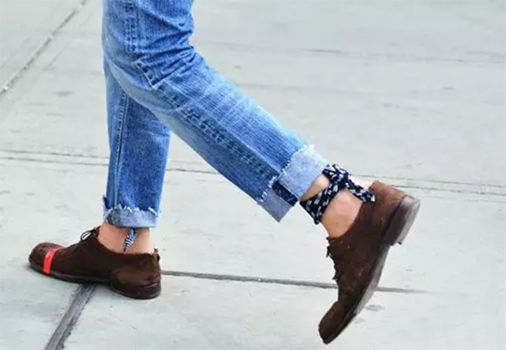 男士夏季宽松透气阔腿牛仔裤,男士夏季浅色牛仔裤搭什么短袖