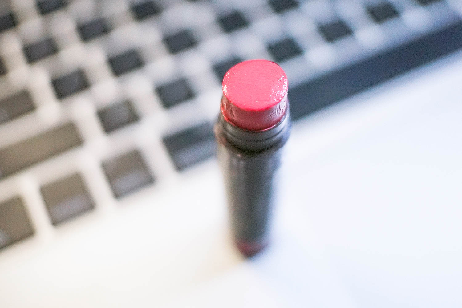 小蜜蜂润唇膏变色系列,小蜜蜂润唇膏葡萄柚